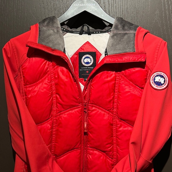 🇨🇦 Canada Goose Hybridge Jacket Small Red - Picture 8 of 16